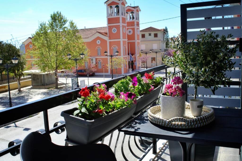 Aelia Apartment Lixouri Bagian luar foto